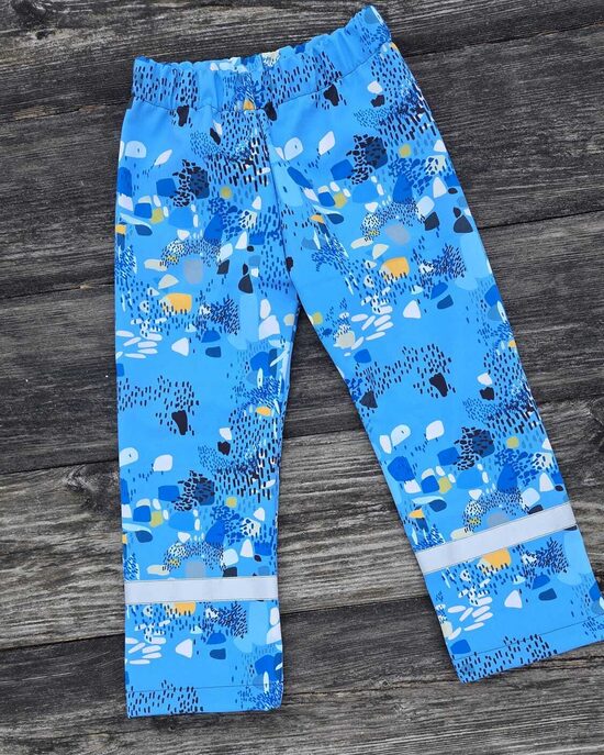 Izm.: 122 Softshell bikses zilas ar krāsainiem elementiem